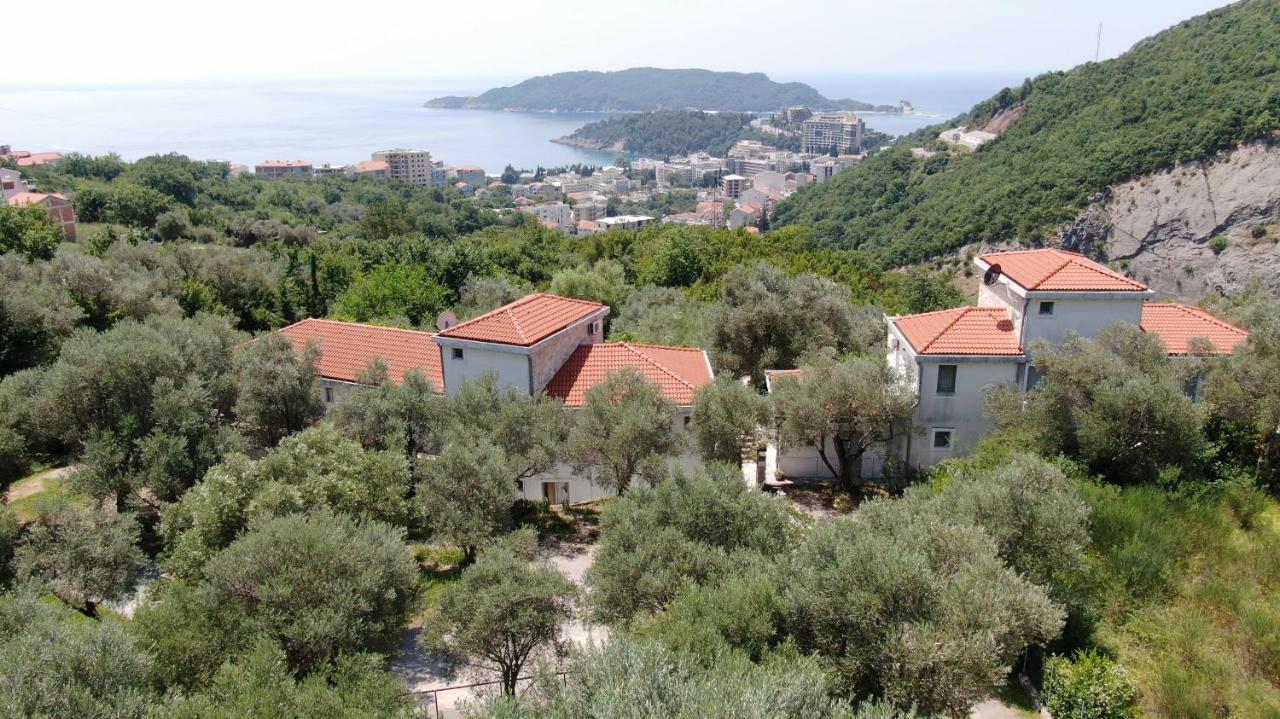 Resort "Maslinjak" Becici  Exterior photo
