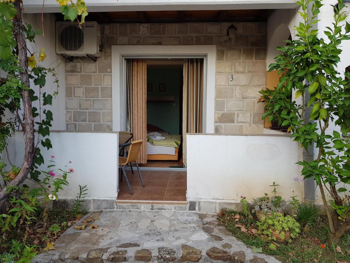 Resort "Maslinjak" Becici  Exterior photo