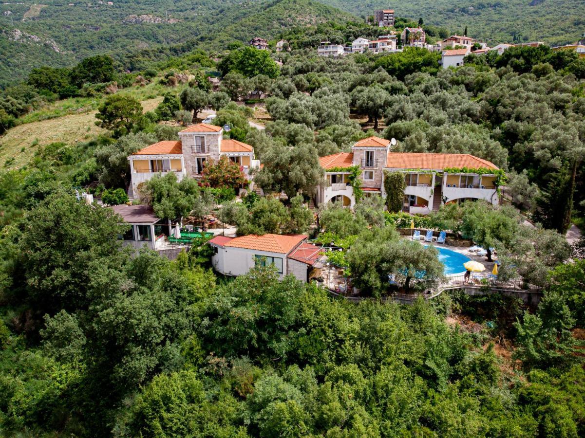 Resort "Maslinjak" Becici  Exterior photo